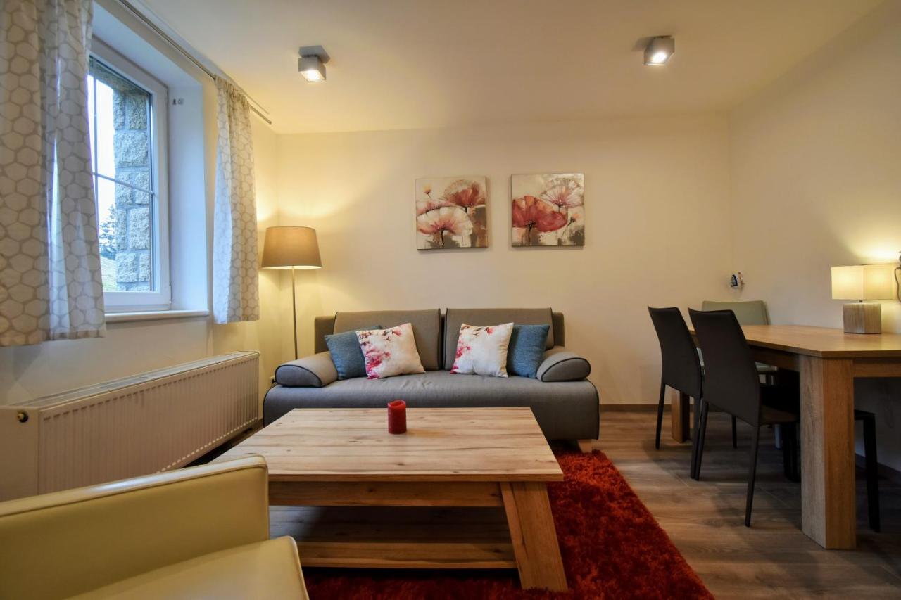 Apartment Dalibor II With Private Entrance And Private Garage Spindleruv Mlyn Exterior photo
